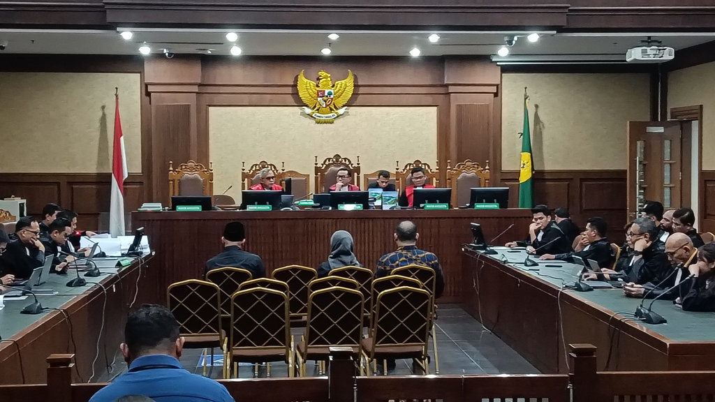 Ibam Dituntut 15 Tahun Bui di Kasus Dugaan Korupsi Chromebook