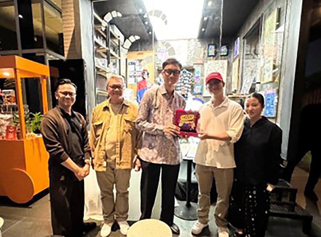 JNE Dukung "Let Them Eat Art" sebagai Mitra Logistik Resmi