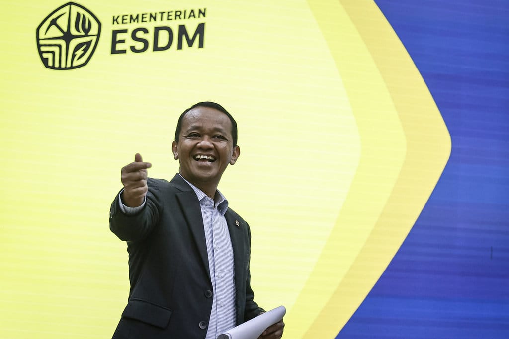 Bahlil Lantik 19 Pejabat Tinggi Pratama Kementerian ESDM