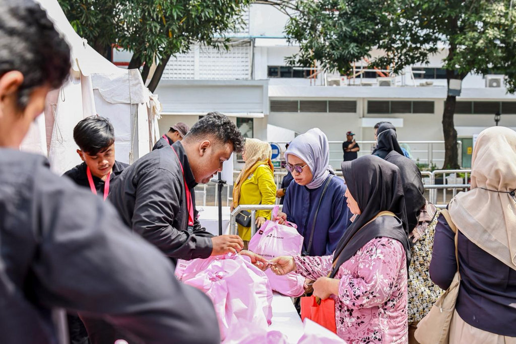 Perkuat Ekonomi Keluarga, Pertamina Bagikan 118 Ribu Sembako