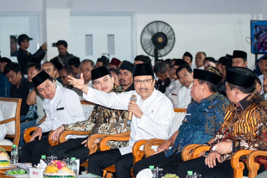 Gus Ipul Sosialisasi DTSEN dan Cek Sekolah Rakyat di Majalengka