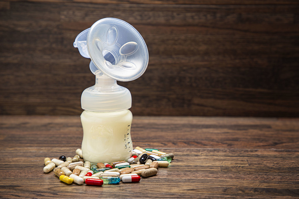7 Rekomendasi Vitamin Ibu Menyusui untuk Daya Tahan Tubuh
