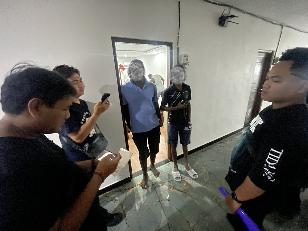 Diduga Investor Bodong, 3 WN Ghana Ditangkap Imigrasi Denpasar