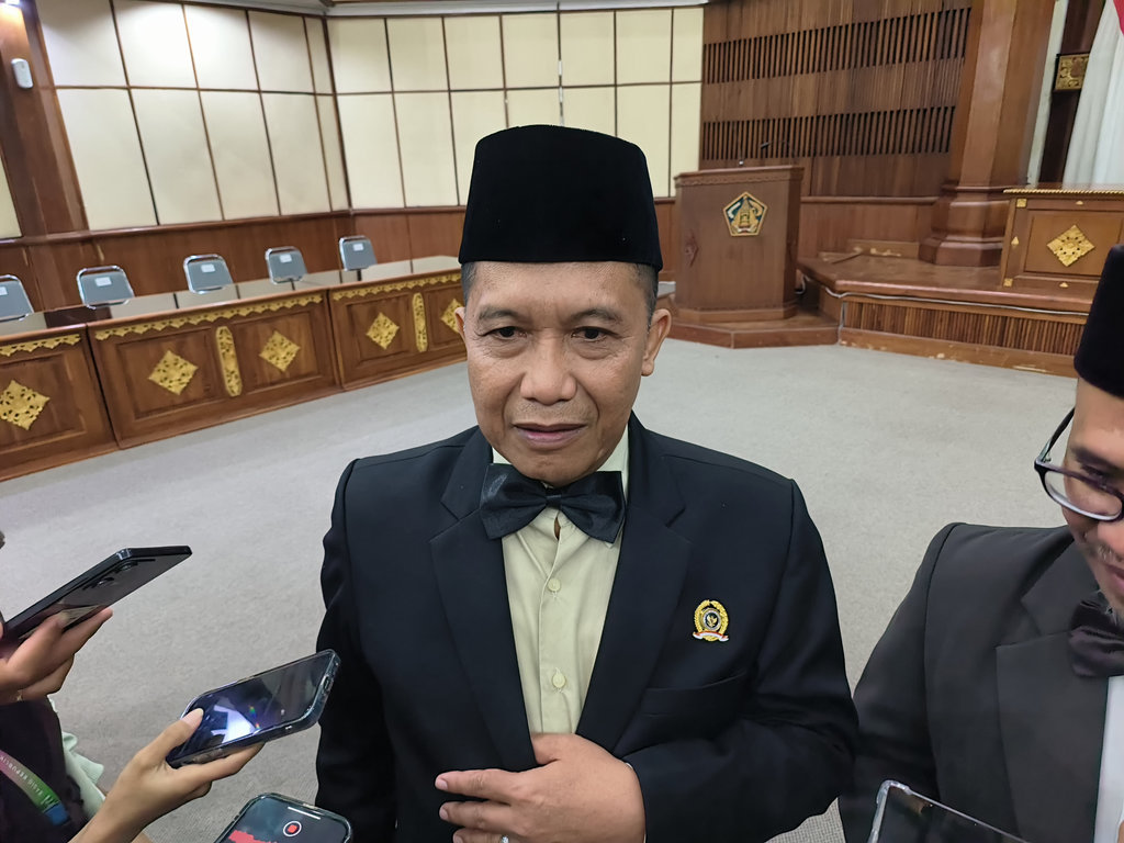 Kanwil Kemenhaj Bali Lepas 698 Jemaah Haji ke Tanah Suci