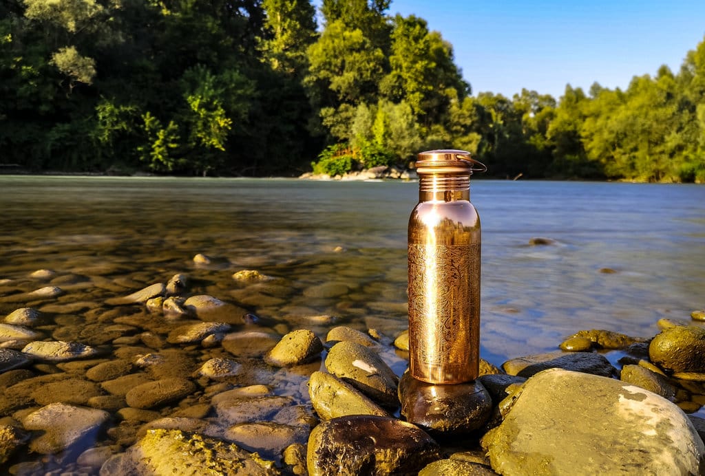  ilustrasi tumbler tembaga