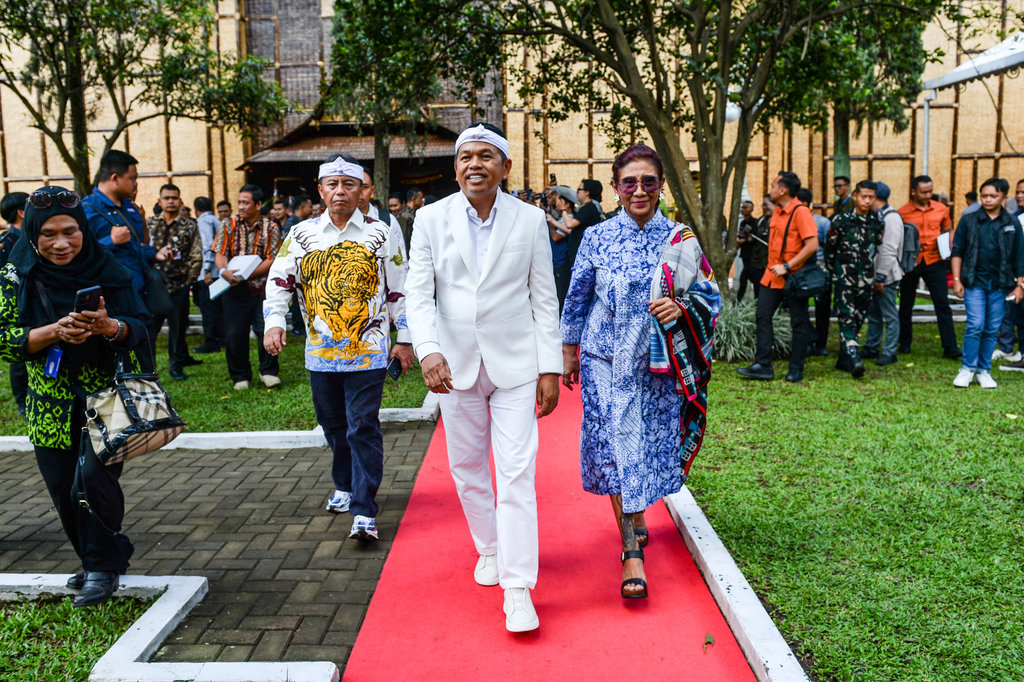 Jabat Komut BJB, Susi Pudjiastuti Ingin Sikat Pinjol di Jabar