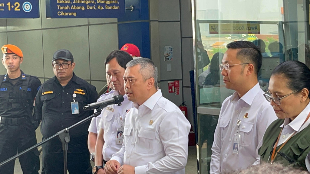 Menhub Akan Sanksi Taksi GreenSM Bila Terbukti Melanggar