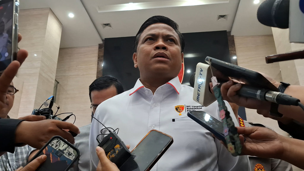 Satgas Polri Gagalkan Upaya 8 Orang Berhaji dengan Visa Kerja