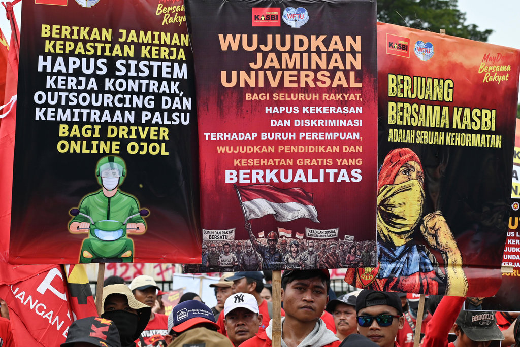 Aksi memperingati Hari Buruh di DPR