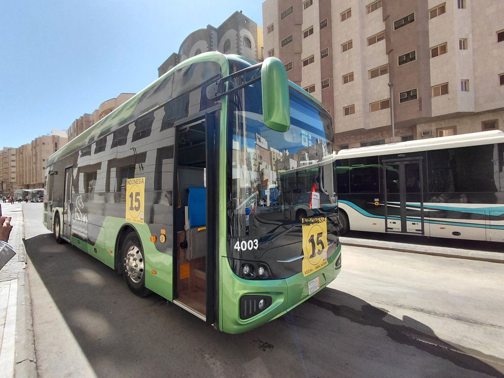 Naik Bus Shalawat dari Hotel Aziziyah 20 Menit ke Masjidil Haram