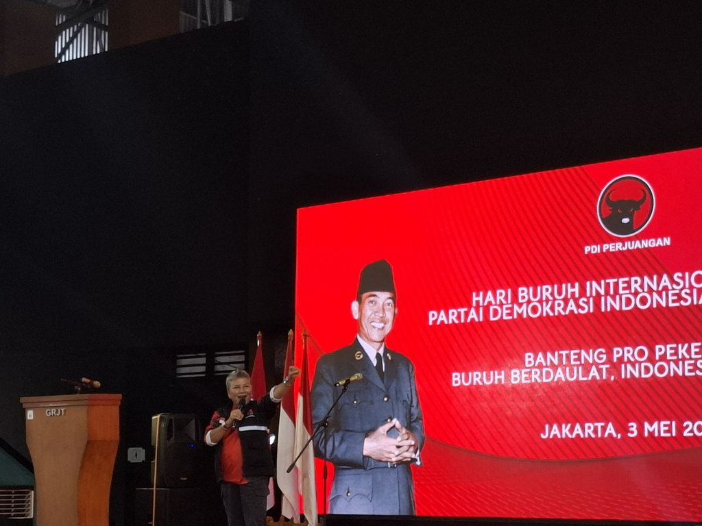 PDIP Kritik Pembagian Sembako di Perayaan Hari Buruh