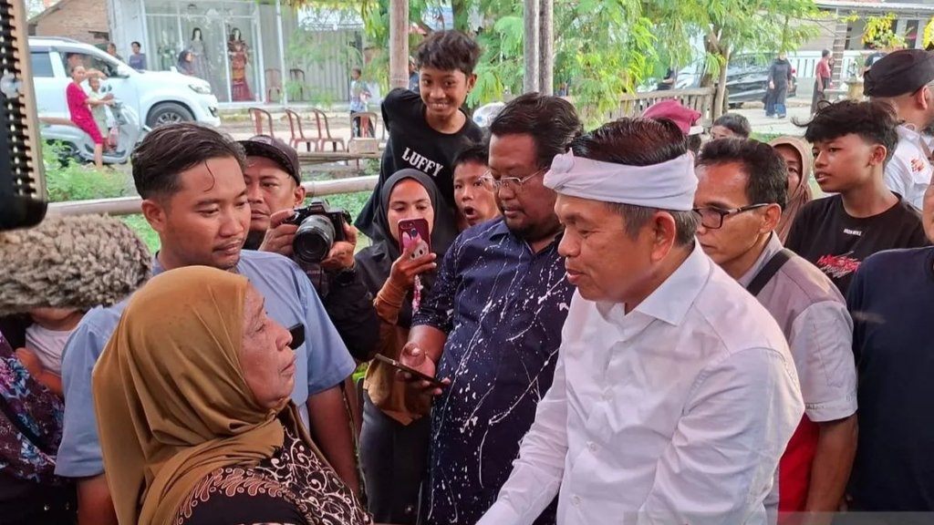 Dedi Mulyadi Instruksikan Pemda Jabar Bangun Palang Pintu Kereta