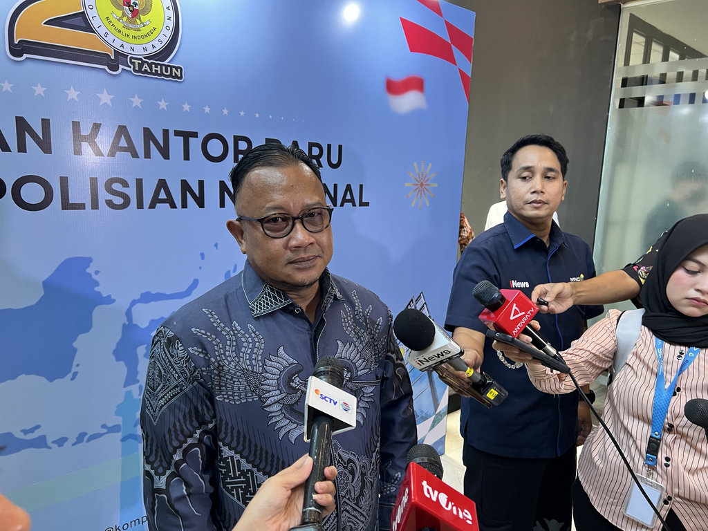 Polisi Dilarang Live Streaming, Kompolnas Singgung Tugas Pokok