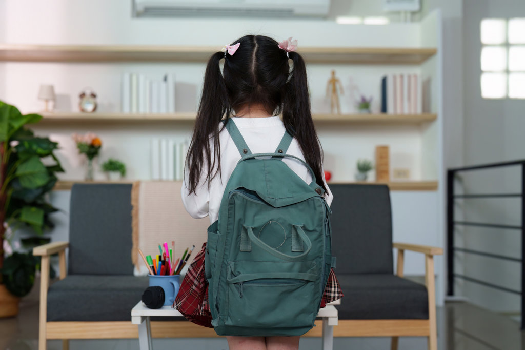 7 Rekomendasi Tas Sekolah Anak SD Nyaman Dipakai Seharian