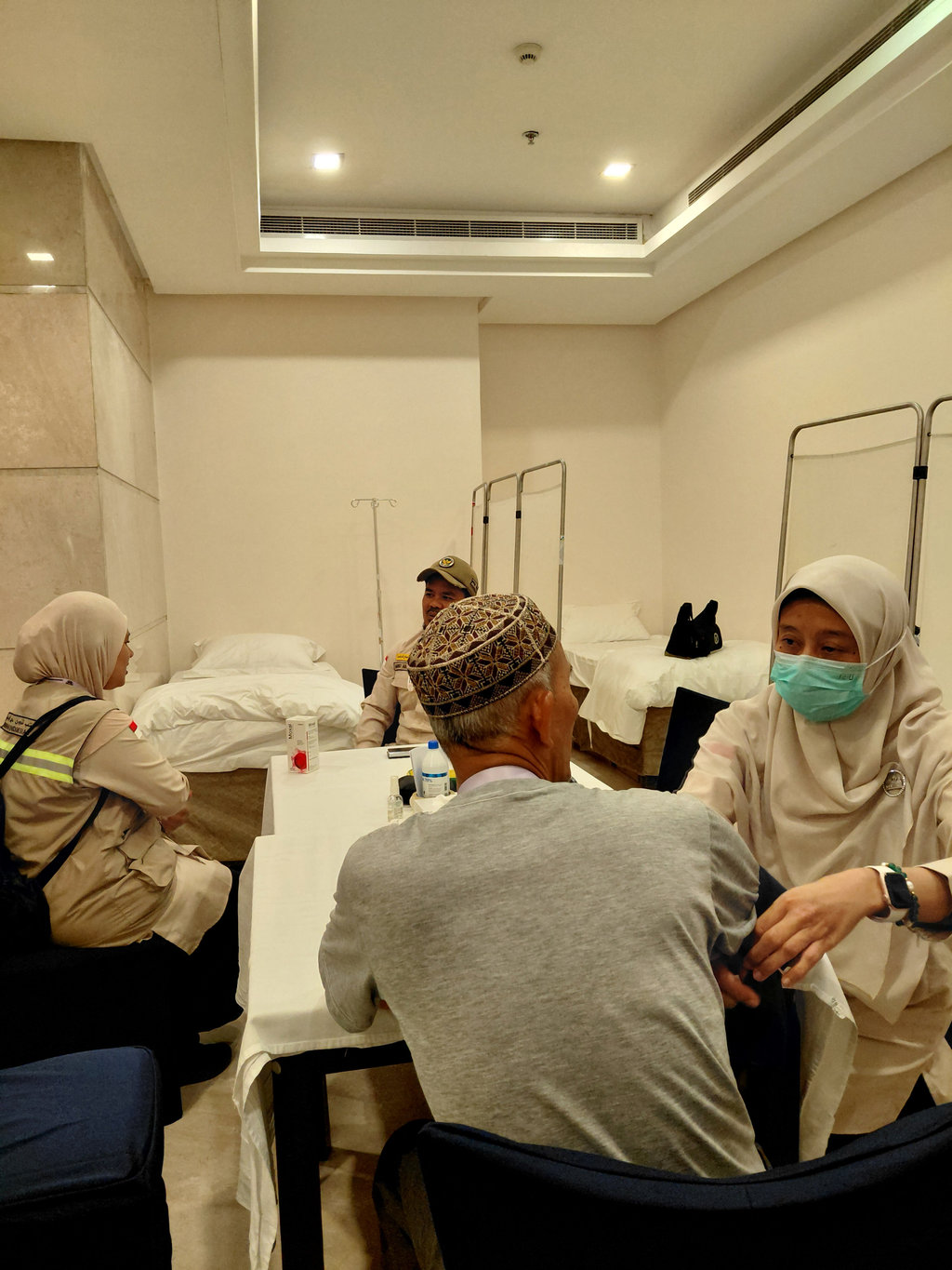 PPIH Makkah Jemput Bola Layani Kesehatan Jemaah Haji di Hotel