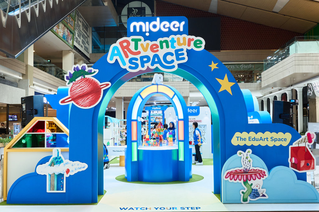 Lilla & Mideer: "The Ultimate Playground for Moms & Lil Ones"