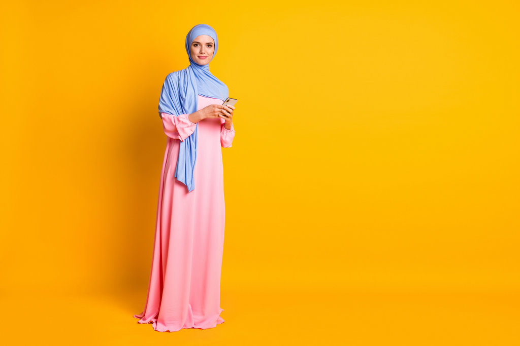 Mix & Match: Warna Baby Blue Cocok dengan Warna Apa?