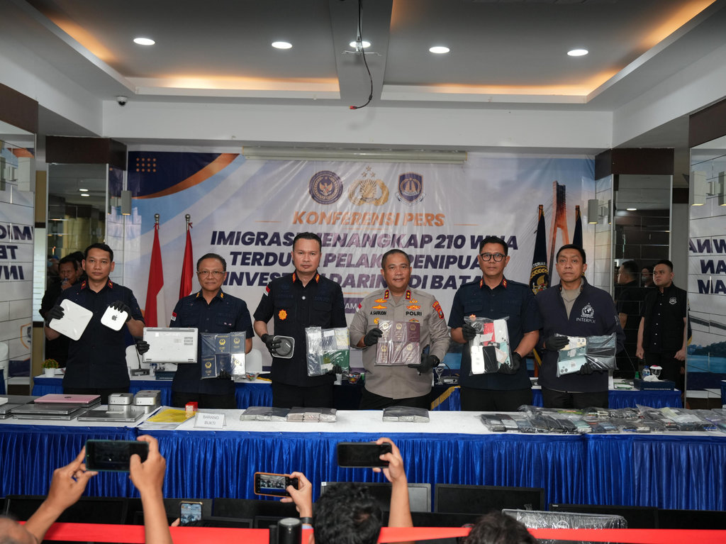 210 WNA Pelaku Penipuan Investasi Daring Ditangkap Imigrasi