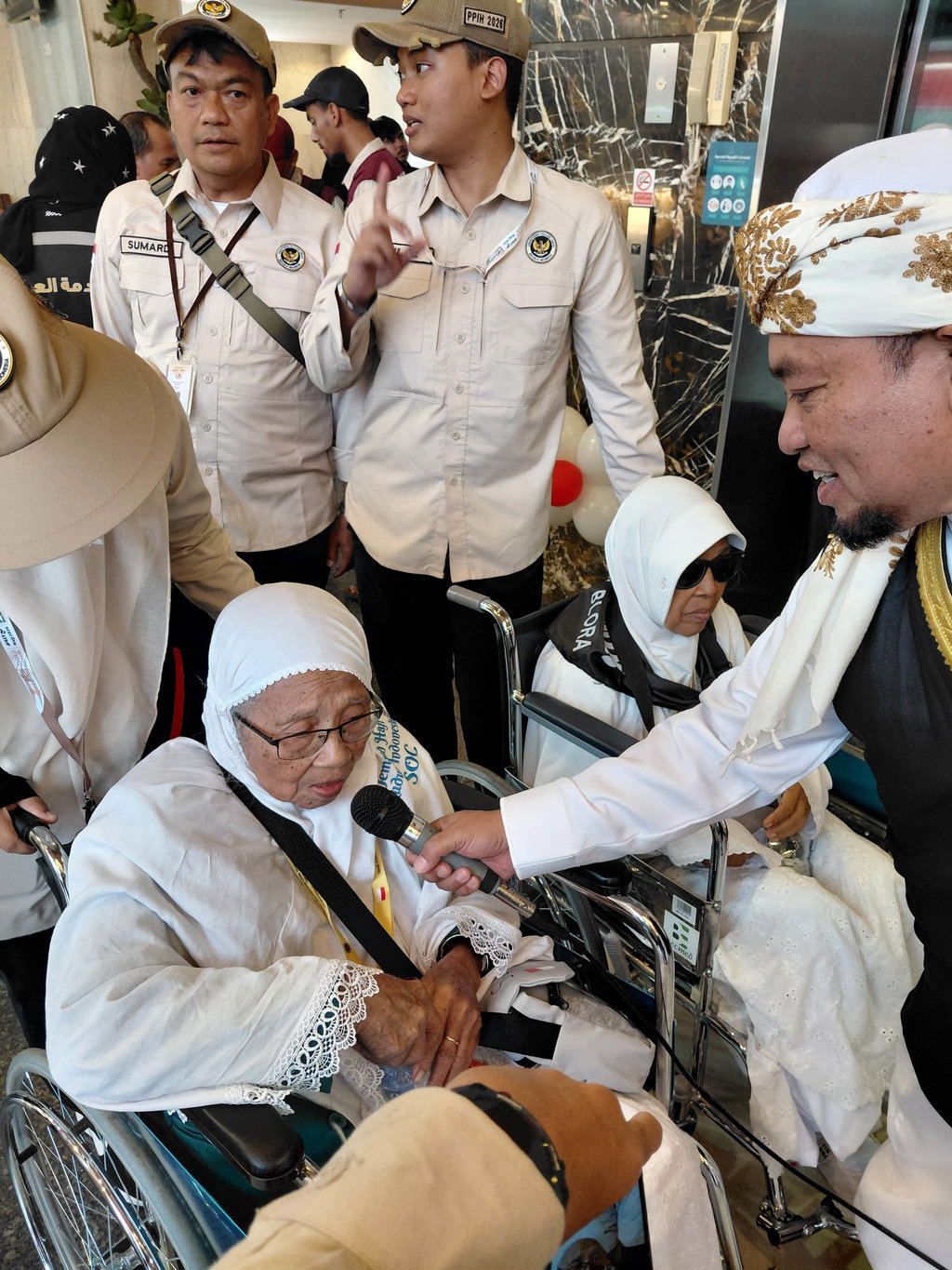 Saat Jemaah Haji Lansia Asal Jawa Tengah Khidmat Baca Talbiyah