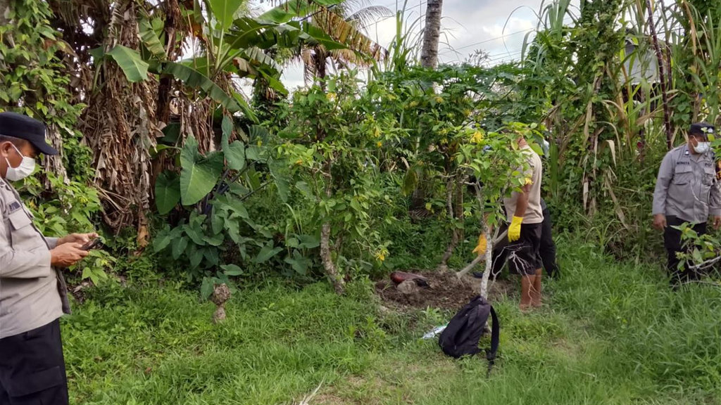 Penemuan Jasad Pria di Persawahan Banjar Cabe