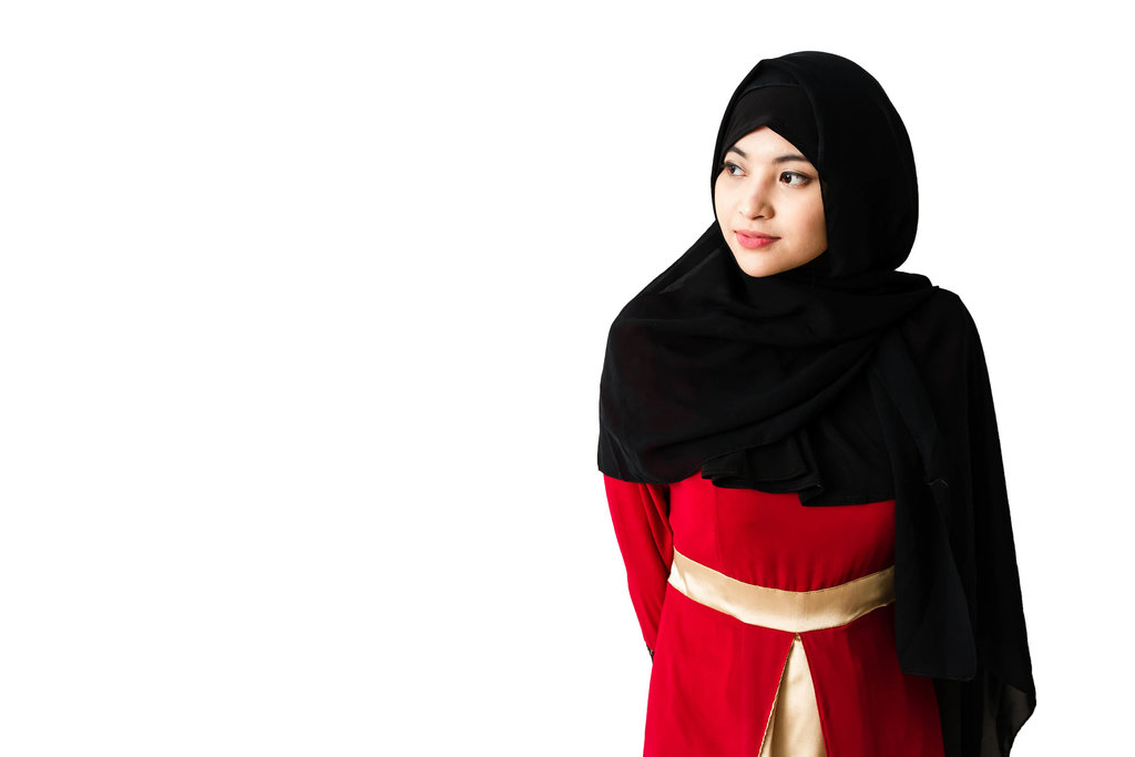 Baju Maroon Jilbab Hitam