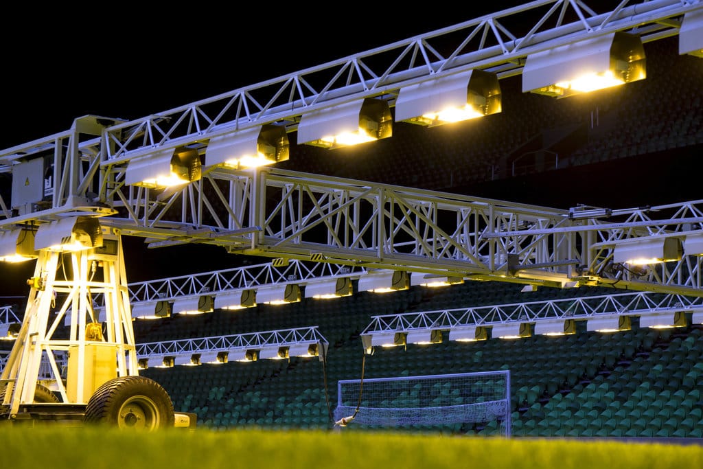 Ilustrasi teknologi rumput stadion