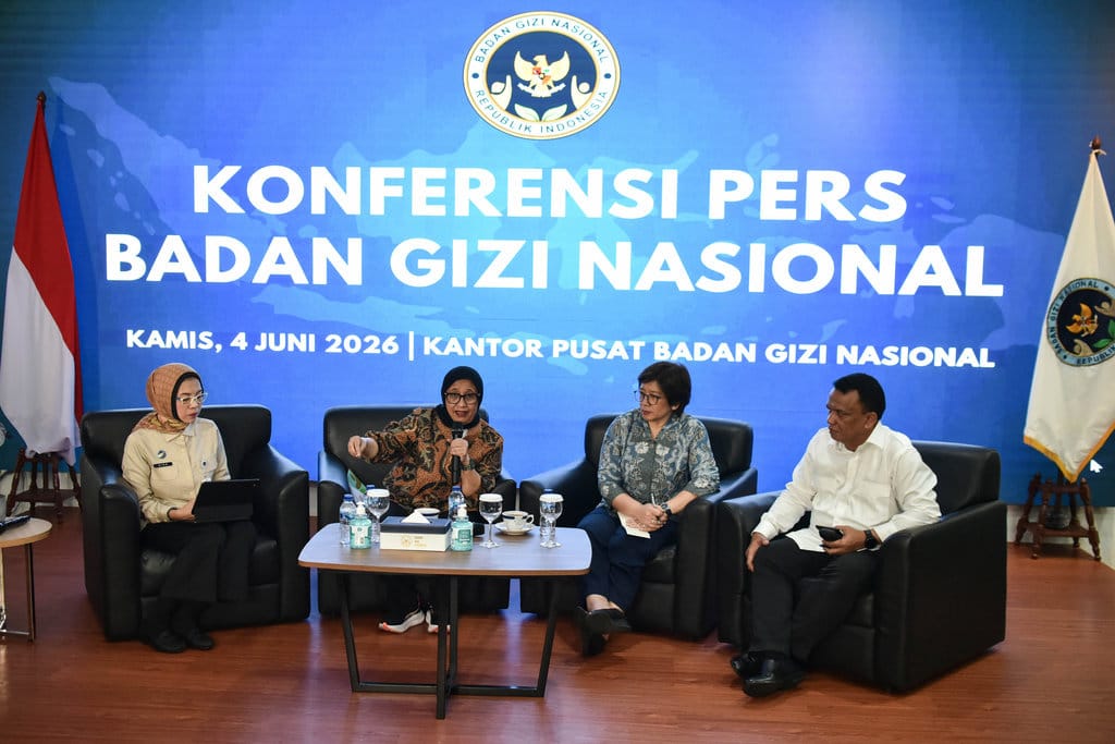 Konferensi pers pejabat baru BGN