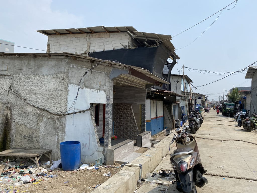 Kondisi Penurunan Tanah di Muara Angke