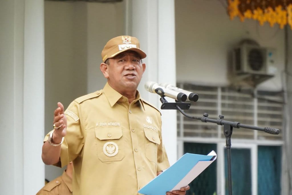 Bupati Langkat Syah Afandin