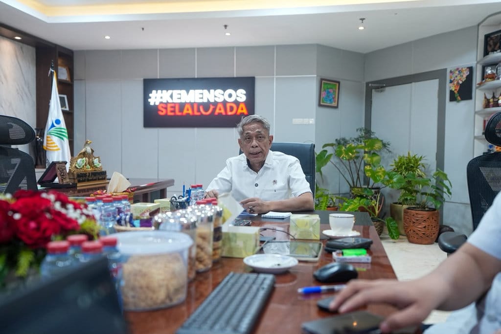 Berita Terkini: Sekolah Rakyat, Korupsi Tanah Jarang, dan Voli Indonesia
