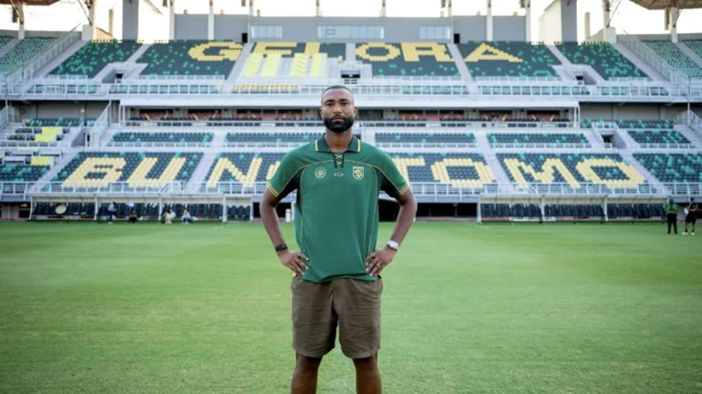 Berita Terkini: Transfer Persebaya, Hoaks Mbak Lala, SKK Migas, PSEL, dan PBNU