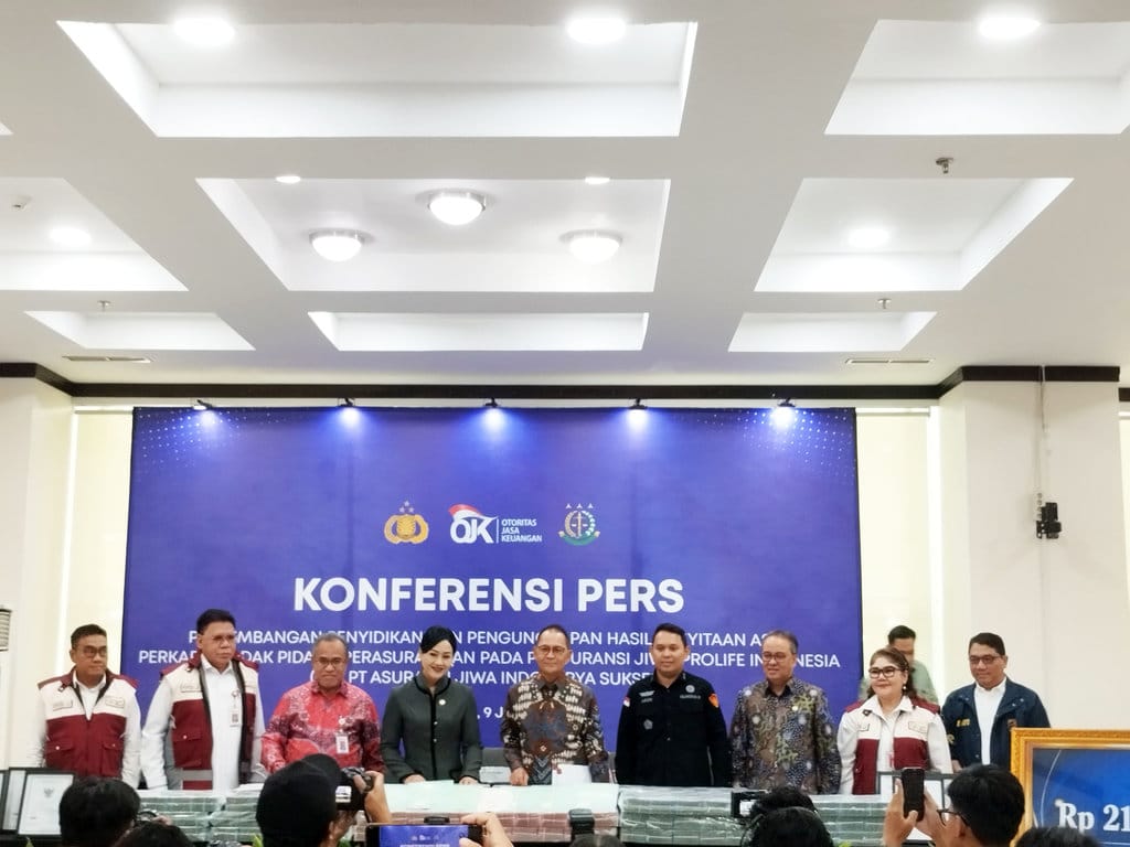 Friderica Widyasari Dewi 