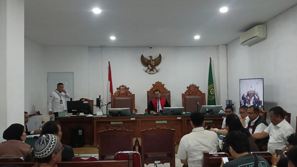 Sidang praperadilan Roy Suryo