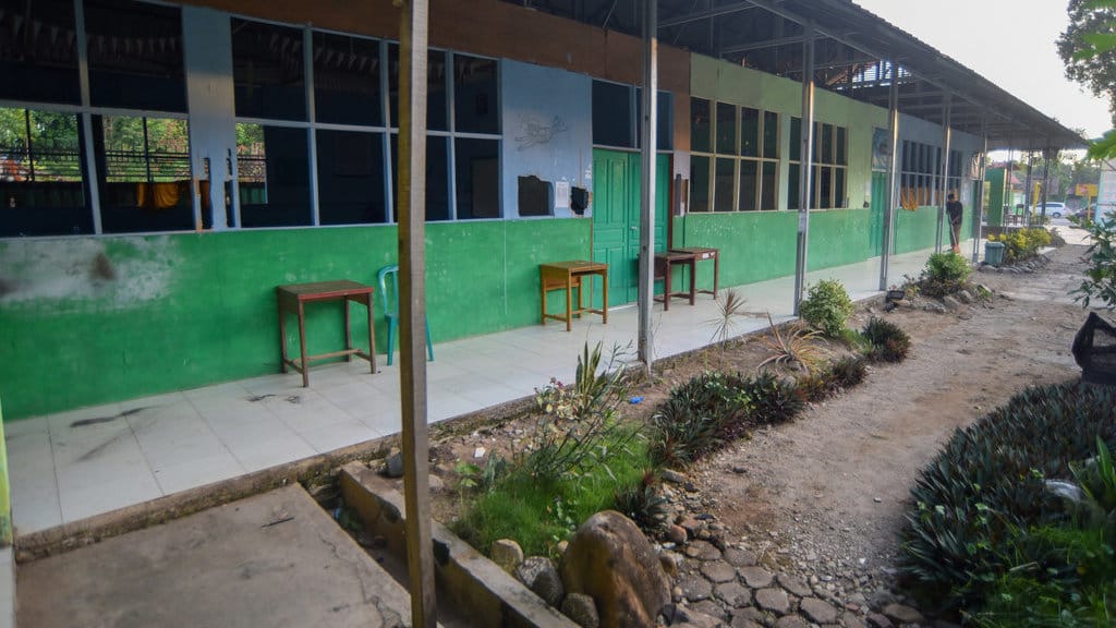 Lokasi ledakan bom rakitan di Padang