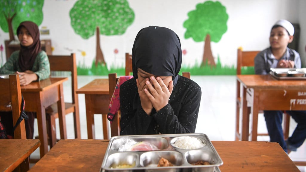 Distribusi MBG ke sekolah tepi garis batas negara