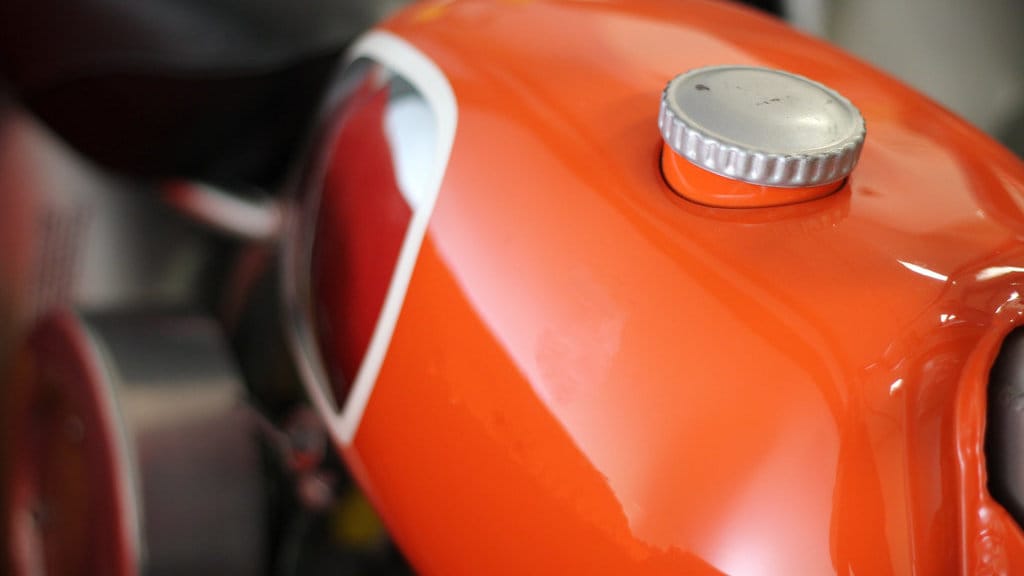 Tangki Motor. FOTO/iStockphoto Tangki Motor