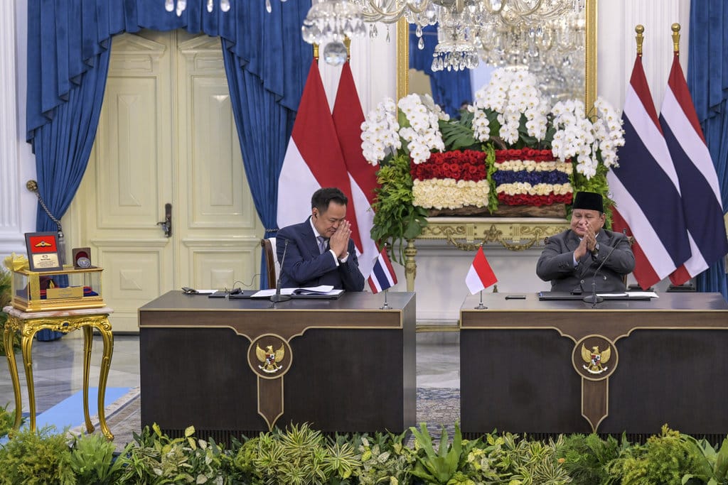 PM Anutin Tawarkan Prabowo Impor Beras hingga Susu dari Thailand