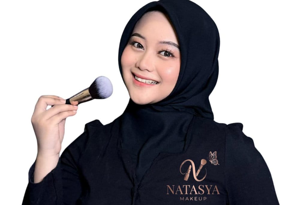 makeup artist 