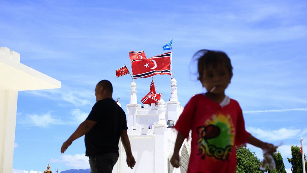 Aksi masjid Raya Baiturrahman