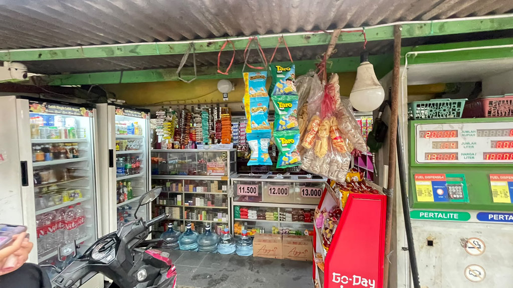 Warung Madura Depok