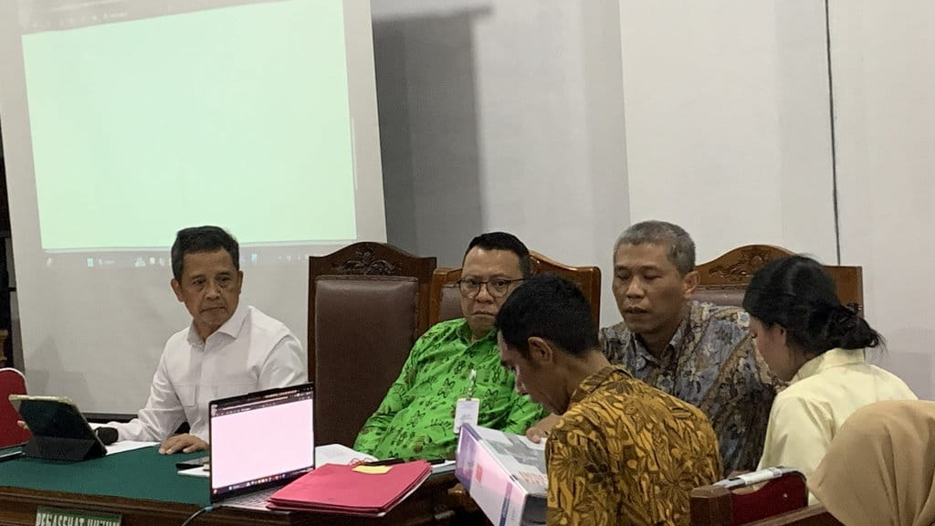 Pihak Kejaksaan Agung dalam prapersidangan sah atau tidaknya pelaksanaan Upaya Paksa Penetapan Tersangka di PN Jakarta Selatan, Senin (24/8/2026). (Foto: Huda) Sidang Praperadilan Kasus Febrie Adriansyah
