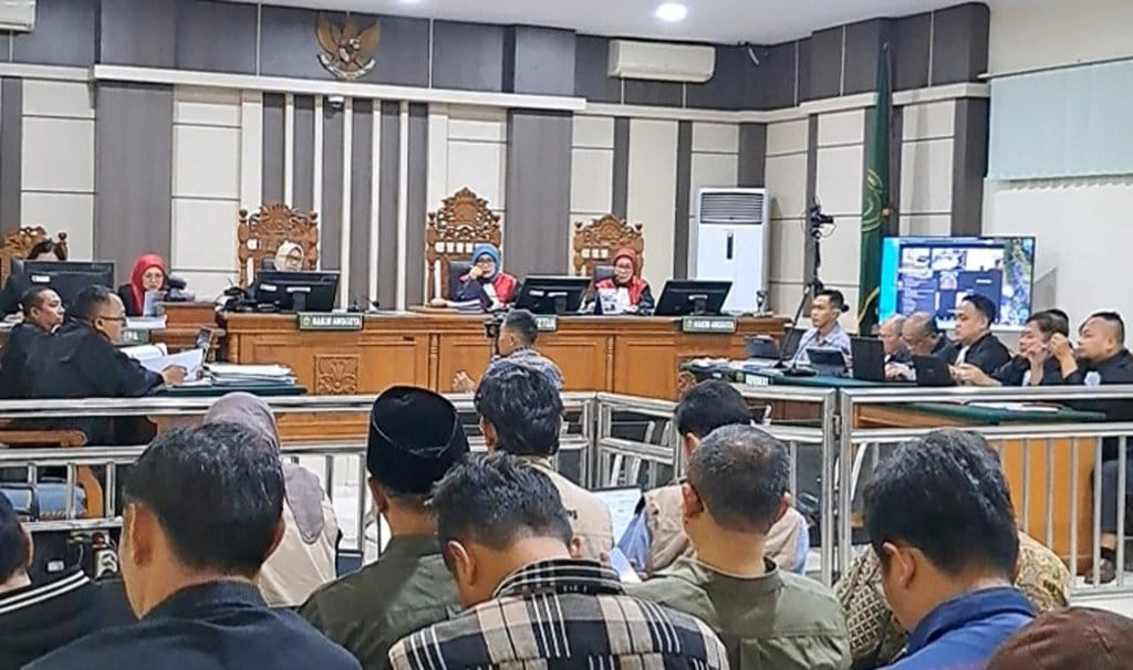 Sidang Kasus Korupsi Bupati Cilacap