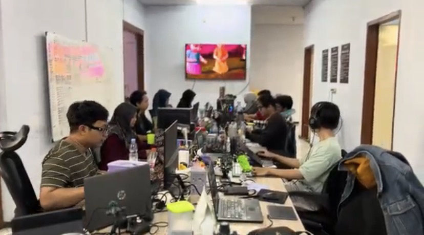 Kisah Sukses Charjer Studio Jember Tembus Pasar Anime Jepang