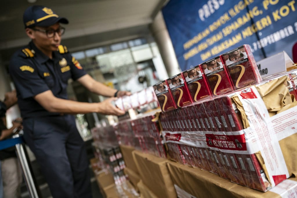 Pengungkapan kasus penyelundupan rokok ilegal di Semarang