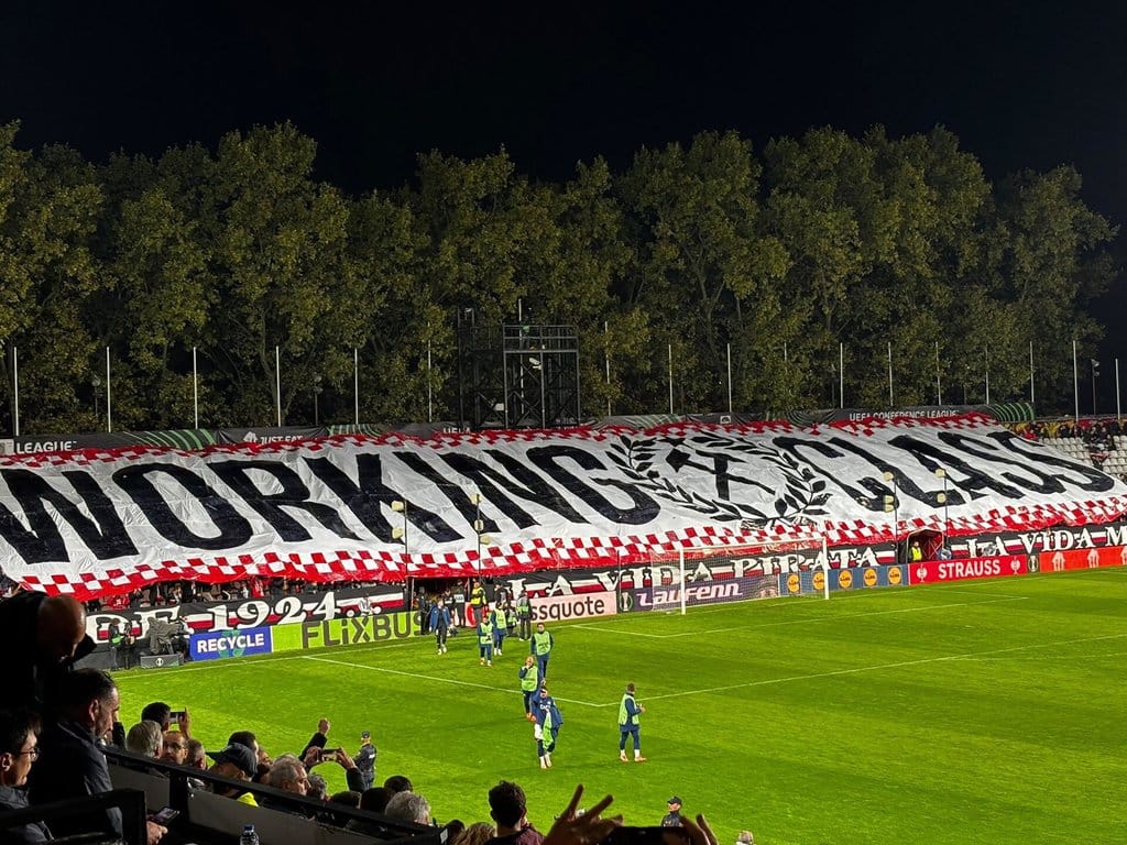 Los Bukaneros