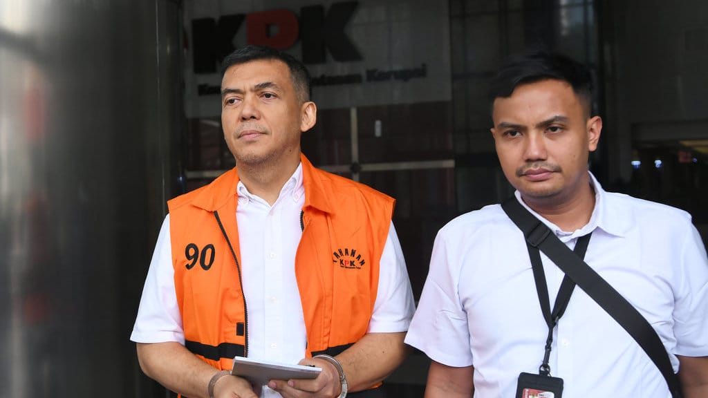 Pemeriksaan lanjutan tersangka Silmy Karim
