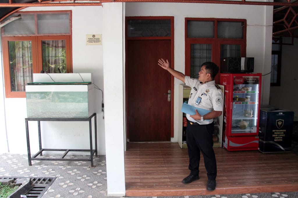 Kalapas Cibinong dan Empat Pejabat Dinonaktifkan