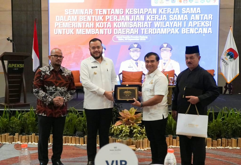 Membangun Kesiapsiagaan Bencana di Padang