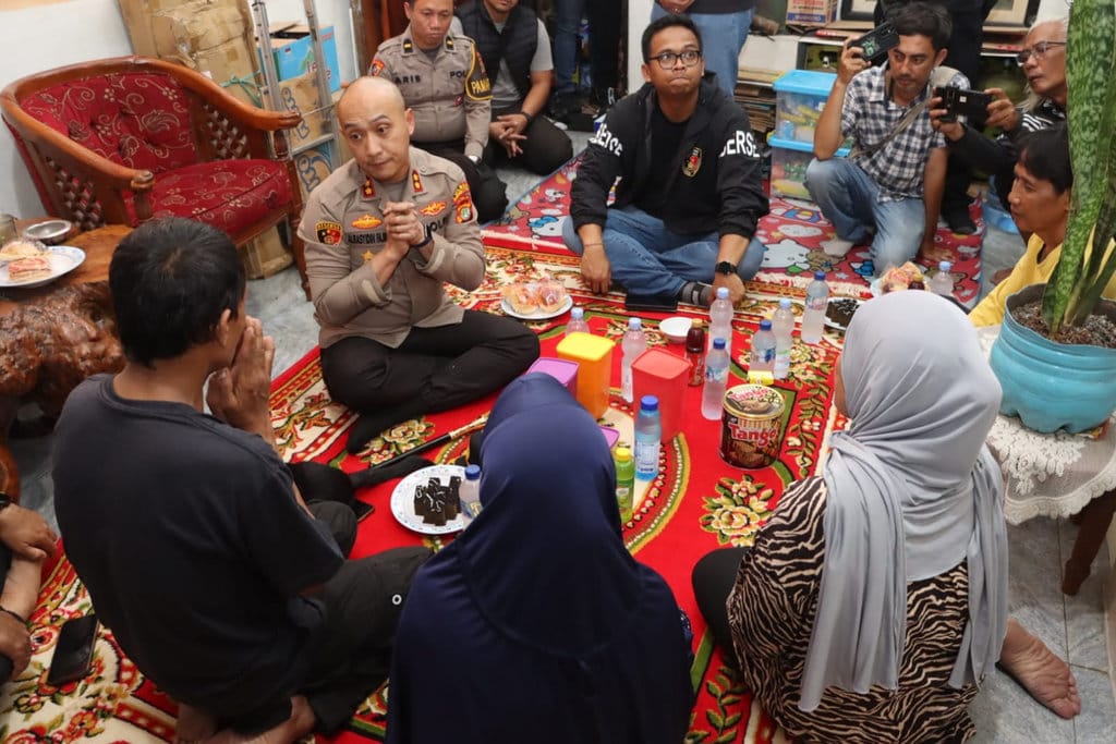 Ibu Ungkap Luka Sekujur Tubuh Ilyas, ABK KM Maulana 23