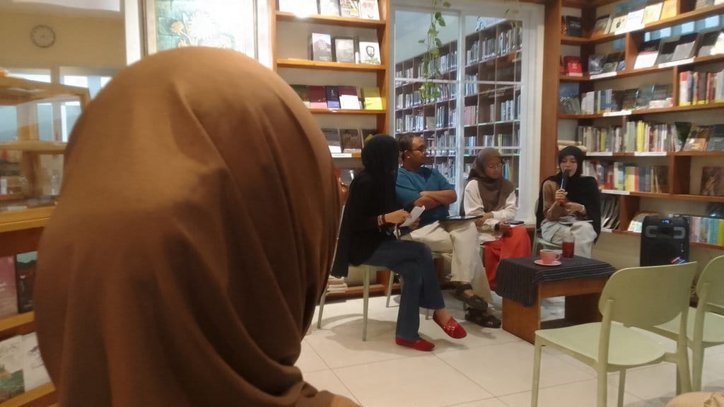 Diskusi soal pendidikan dan HAM, Dihadiri oleh pelajar, mahasiswa, guru, dan pegiat HAM, di Bandung. tirto.id/Ery Chandra Diskusi pendidikan dan HAM